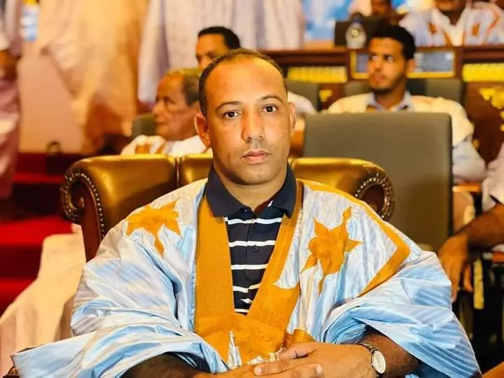 قيادي في الحزب الحاكم يتهم داعمين للرئيس بتمويل الهجوم على الحكومة