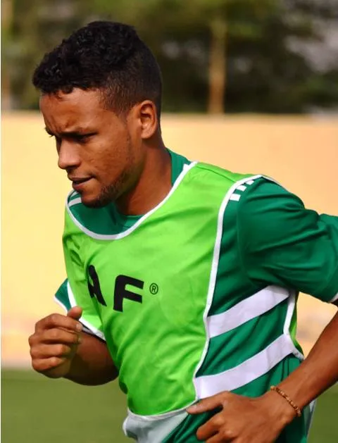 بسام يلتحق بمعسكر المنتخب(صور)