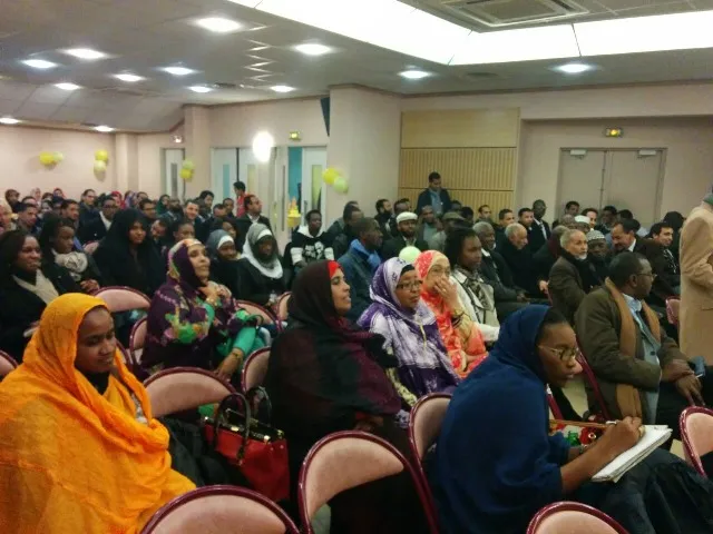 أمسية ثقافية للجالية بفرنسا في ذكرى الاستقلال