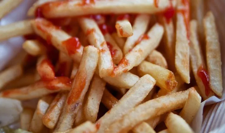 قلي البطاطس يحولها لـ"غذاء شرير"