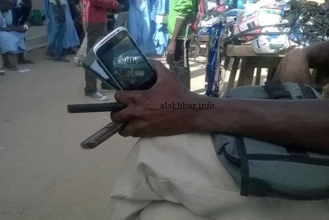 أحد &quot;الملاحة&quot; جالسا في لحظات استراحة ـ الأخبار