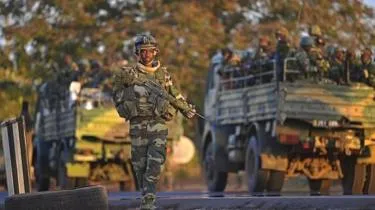 قوات من الإيكواس بالعاصمة بانجول.