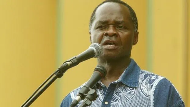 هوبيرت أولاي الوزير الإيفواري السابق للوظيفة العمومية.