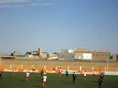 ترى من سيتوج بالكأس الوطنية البرتقالي أم تفرغ زينه؟