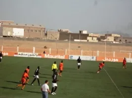 جانب من مباراة سابقة فيما بين الغريمين التقليديين