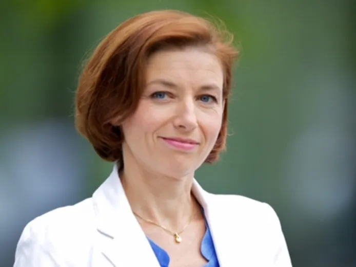 فلورنس بارلي: وزيرة الجيوش الفرنسية.