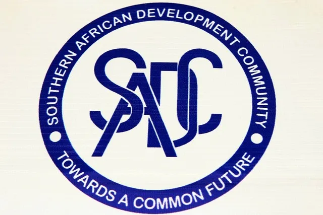 0,c6c907aa-64c6-4f81-bda7-06103a17cbbe