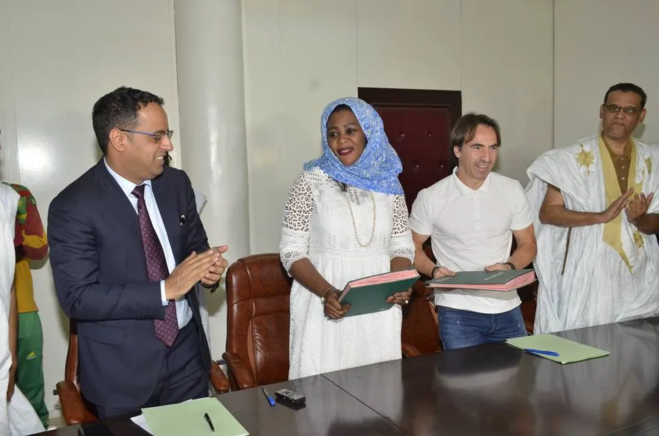 50299068_2129524427140649_1460778373767757824_n