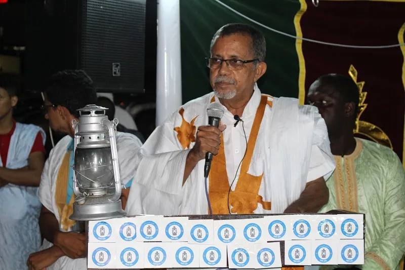 رئيس حزب "عادل" والوزير الأول السابق يحي ولد أحمد الوقف (الأخبار - أرش?