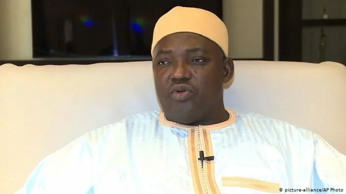 آدما بارو: الرئيس الغامبي