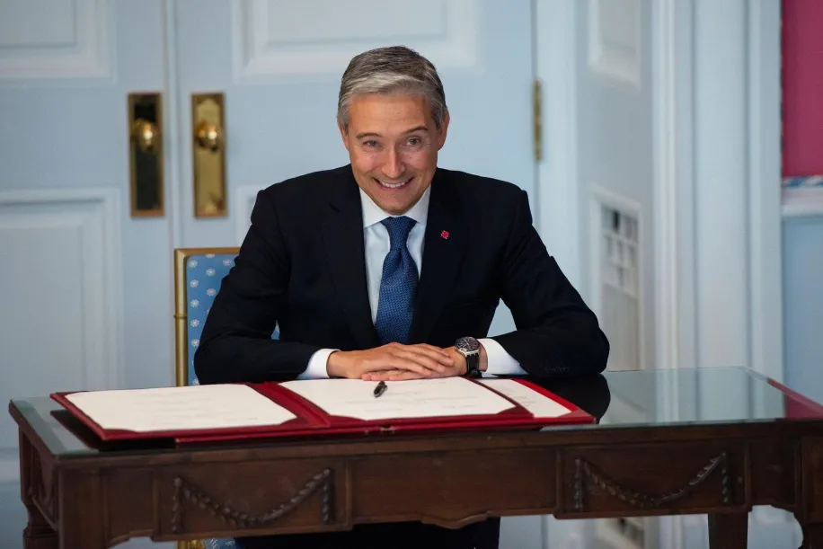 فرانسوا فيليب شامبان: وزير الشؤون الخارجية الكندي