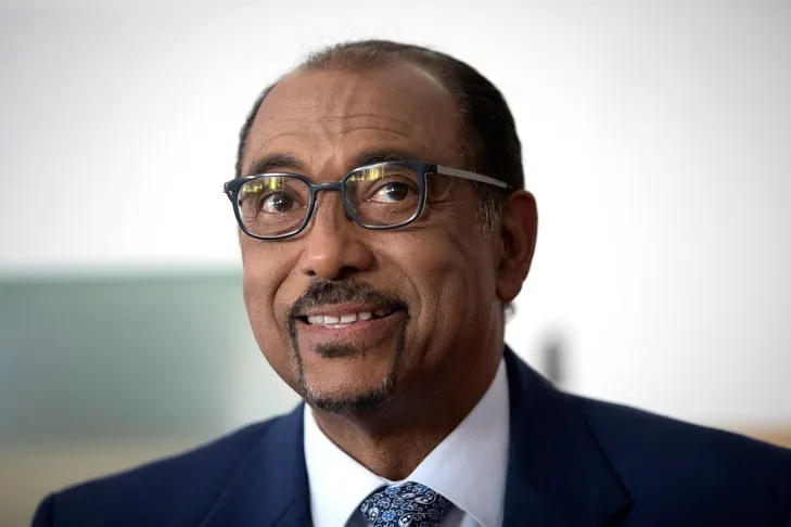 ميشيل سيديبي: وزير الصحة المالي