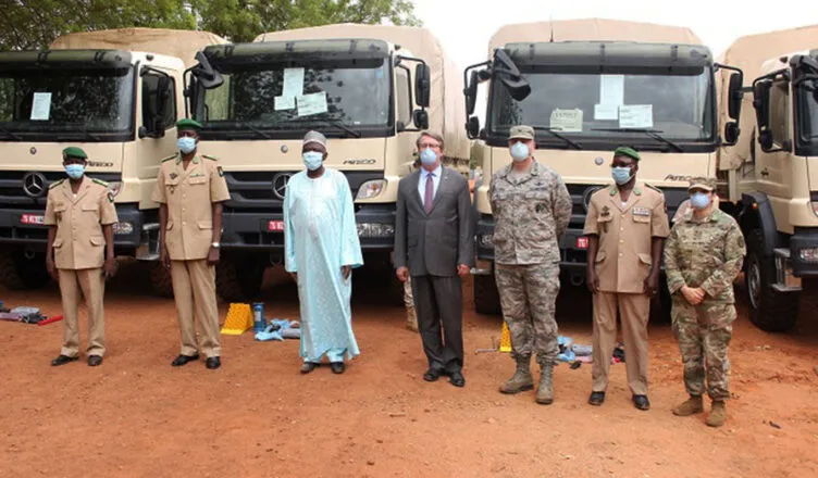 don_dequipement_militaire_aux_fan_27_05_2020-752x440