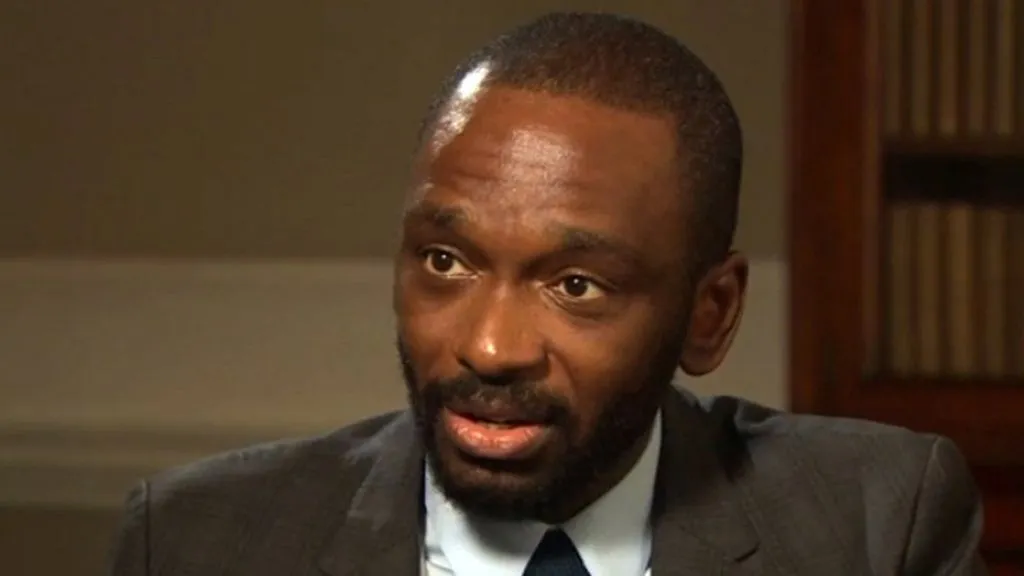 فيلومينو دوس سانتوس: نجل الرئيس الأنغولي السابق جوزي إدواردو دوس سان