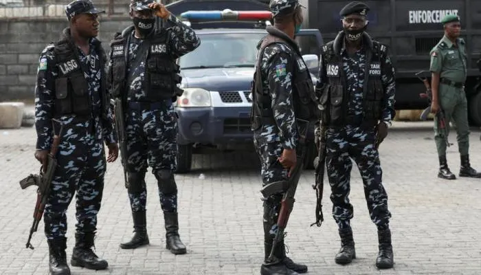 248-184135-nigeria-3_700x400