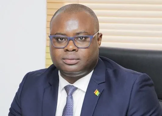 بيرنار غومو: الوزير الأول الجديد لغينيا كوناكري 