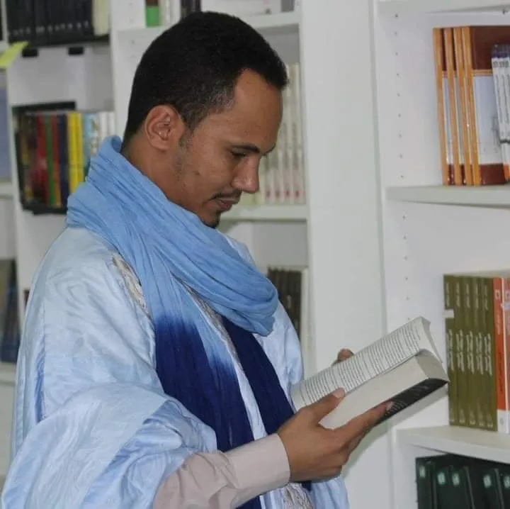 رئيس تحرير المجلة الأستاذ سيدينا سيداتي