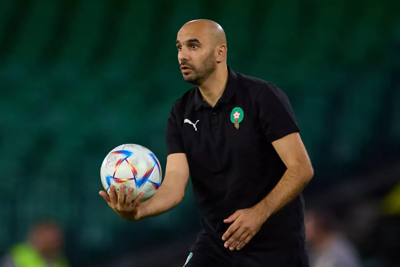 مدرب المنتخب المغربي: وليد الركراكي 