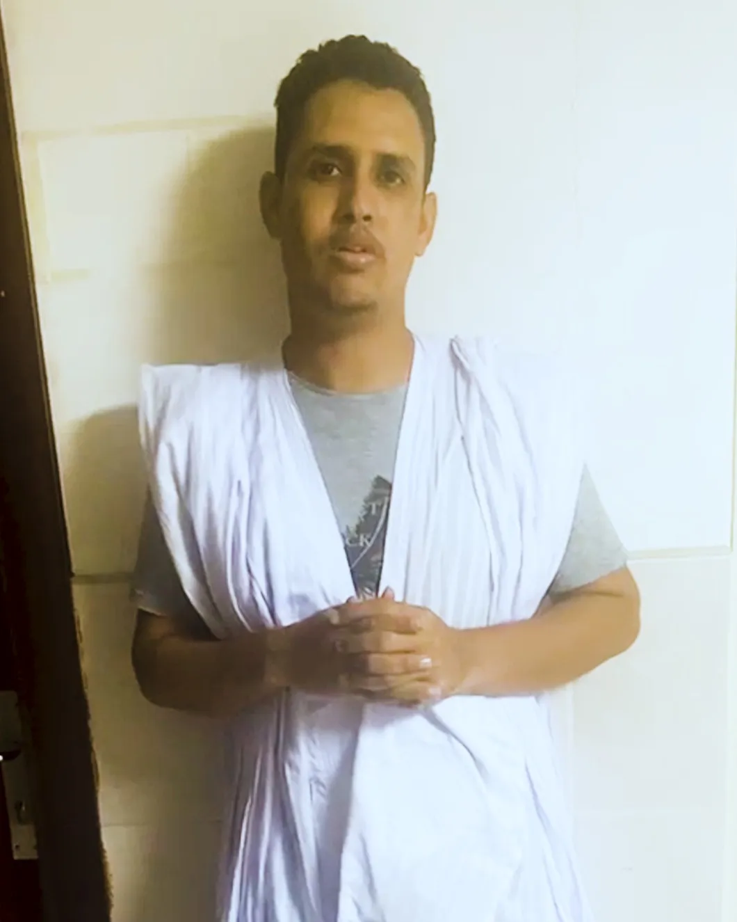 المتحدث باسم الخريجين الأمانة يسلم