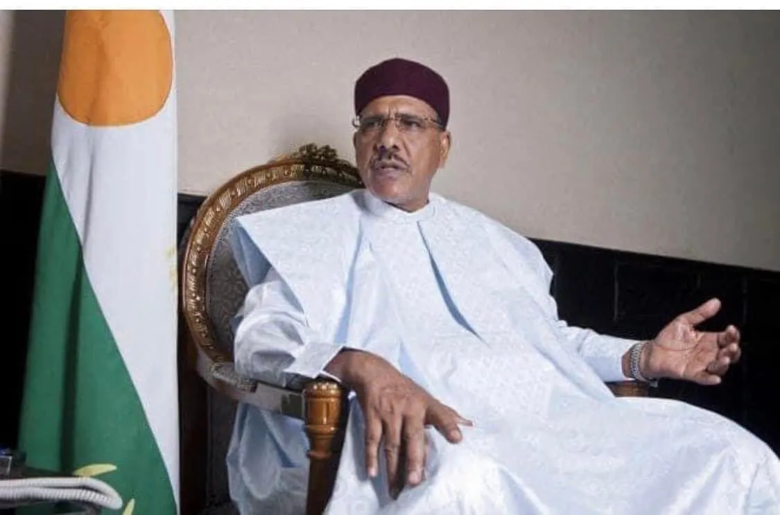 الرئيس النيجري المخلوع محمد بازوم 