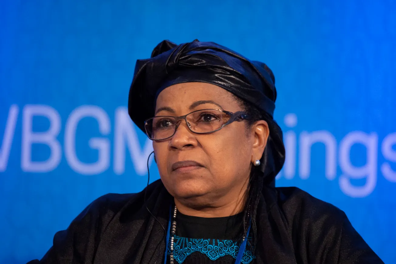 cc5a15d9e4fa94a8c5af2779c09c71bb0d8843d42aa0b4991c16d53215ff3f5c