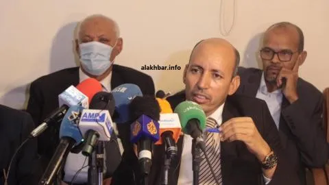 عضو هيئة دفاع الرئيس السابق محمد ولد عبد العزيز الأستاذ جعفر ولد الش?