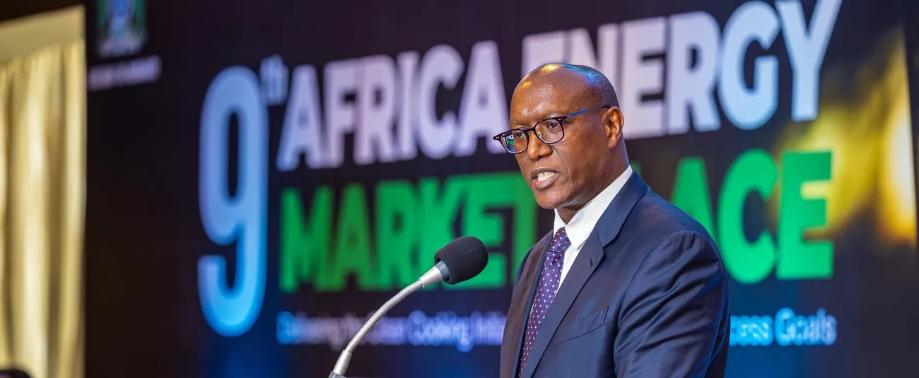 نائب رئيس البنك الأفريقي للتنمية كيفن كاريوكي خلال حديث سابق له حول ?