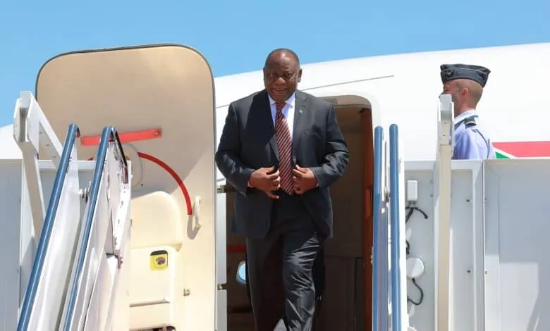 رئيس جنوب إفريقيا: سيريل رامافوزا 
