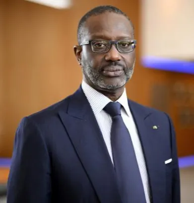 تيجان تيام: رئيس الحزب الديمقراطي الإيفواري 