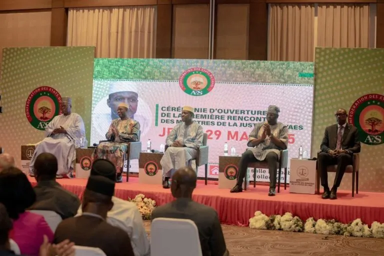 FB_IMG_1748685537475-768x512