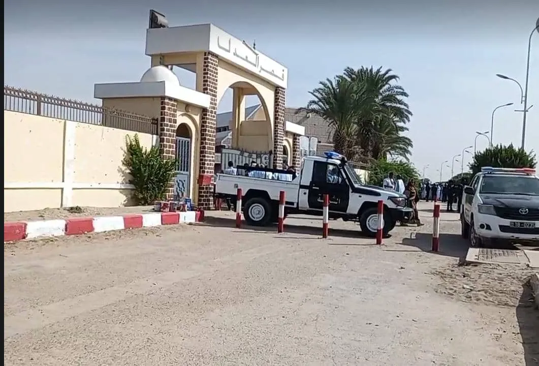 6F555B13-E766-458E-8455-C2BBDE2BE472