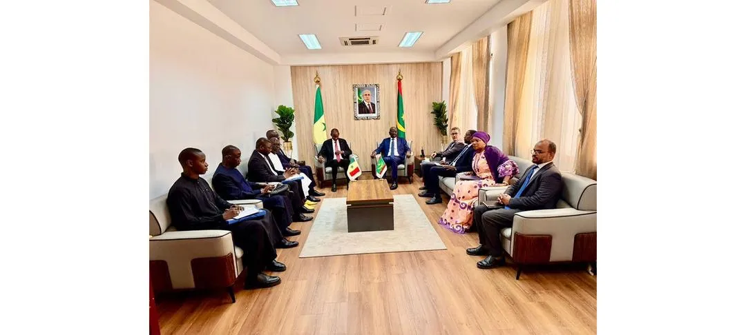 6dc050a6-8697-4295-b5f6-922a0830fcd3