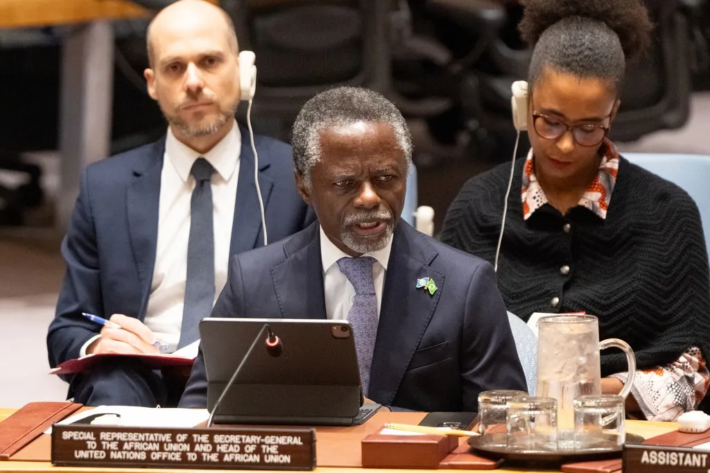 الممثل الخاص للأمين العام للأمم المتحدة للاتحاد الإفريقي بارفيه أون