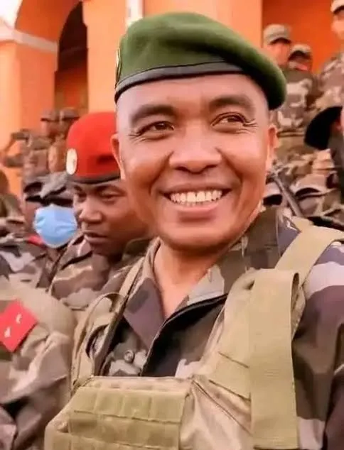 الكولونيل الملغاشي مايكل راندريانيرينا