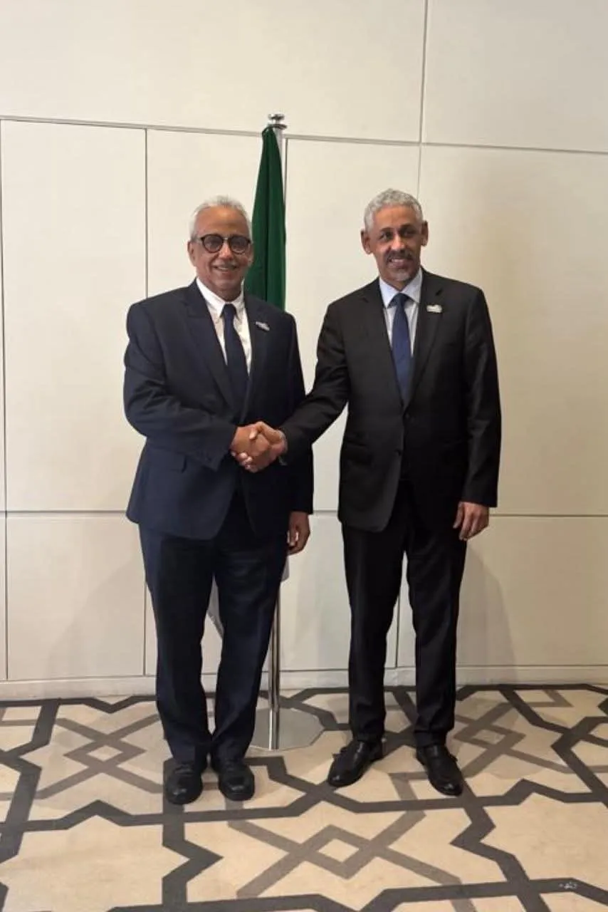 51c02dc6-d80f-46df-b749-2fbb60efb3ba