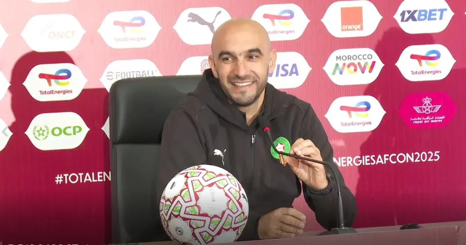 مدرب المنتخب المغربي وليد الركراكي 